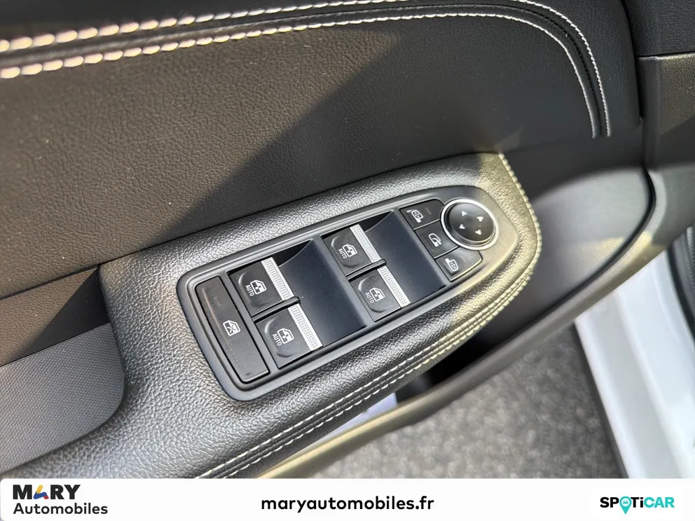 Véhicule occasion 1235924 - renault ARKANA - Photo 9