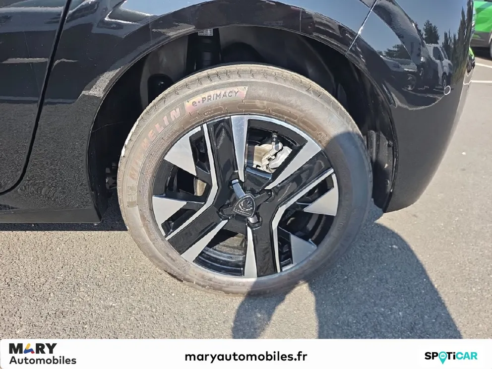 Véhicule occasion 1236893 - peugeot 208 - Photo 7