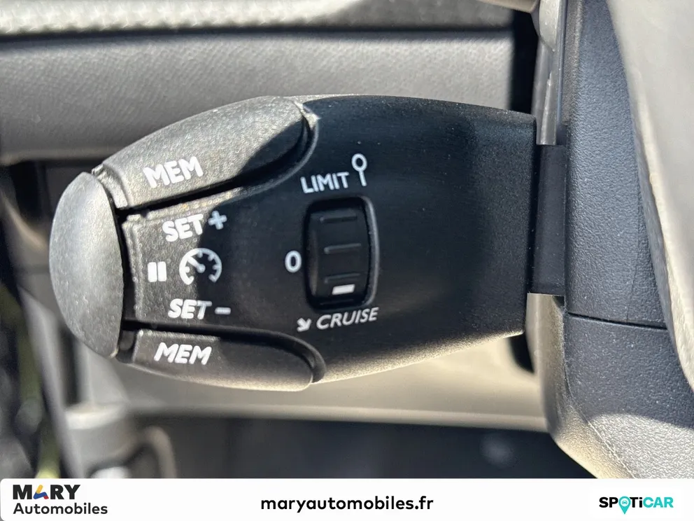 Véhicule occasion 1232223 - peugeot 2008 - Photo 11