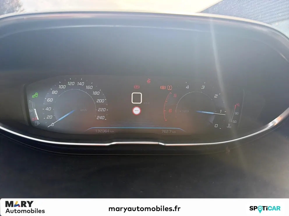 Véhicule occasion 1232019 - peugeot 5008 - Photo 19