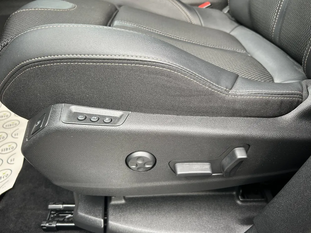 Véhicule occasion 205012 - peugeot 5008 - Photo 18