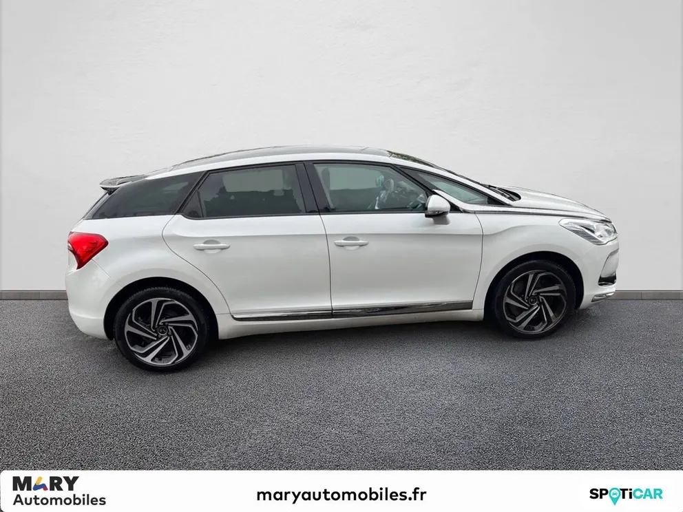 Véhicule occasion 228800 - ds DS 5 - Photo 4