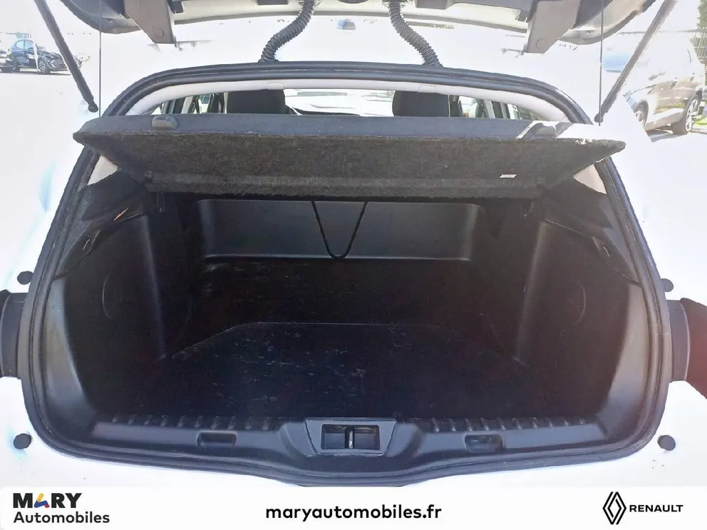 Véhicule occasion 223312 - renault MEGANE - Photo 6