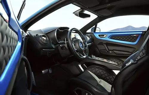 Alpine A110 intérieur