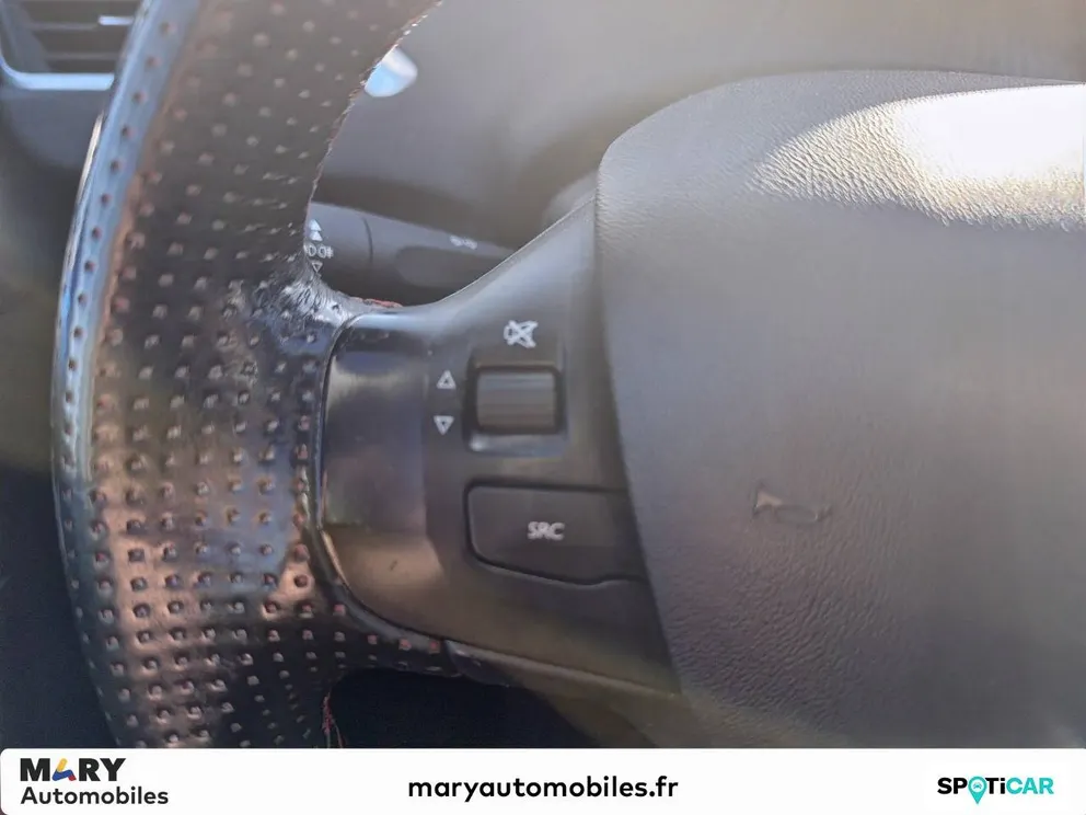 Véhicule occasion 196022 - peugeot 208 - Photo 17