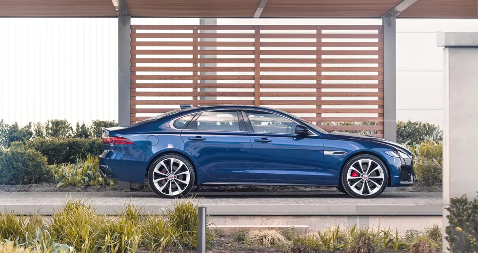 Jaguar XF design extérieur