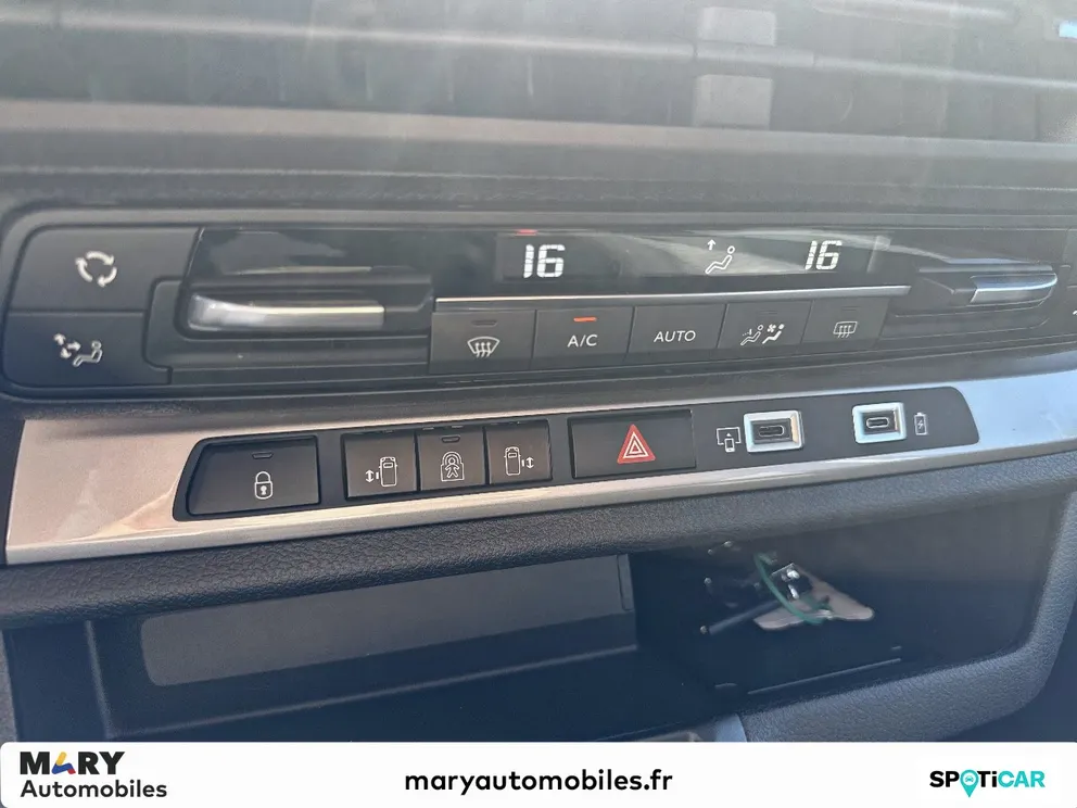 Véhicule occasion 1229910 - peugeot TRAVELLER - Photo 27
