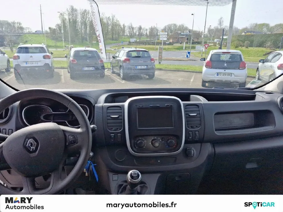 Véhicule occasion 228903 - renault TRAFIC - Photo 8