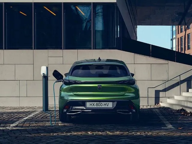Peugeot 308 recharge