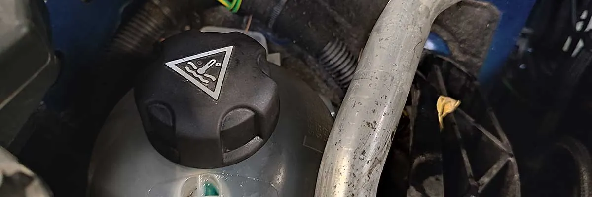 Bouchon de liquide de refroidissement