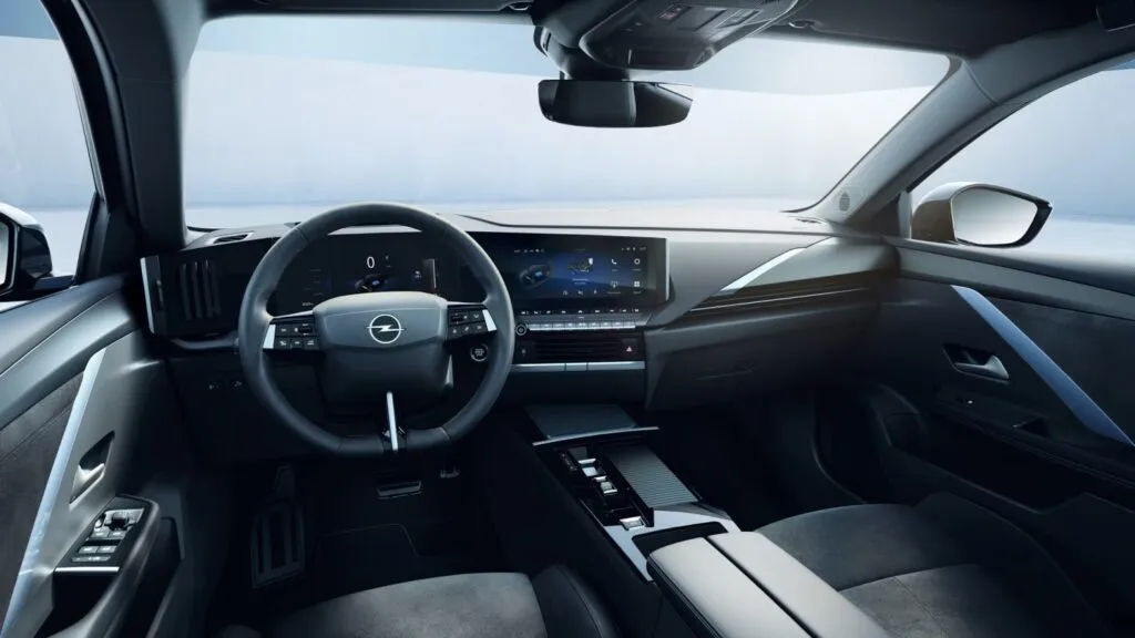 opel astra interieur