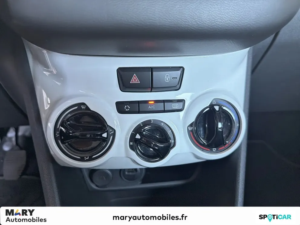 Véhicule occasion 1236314 - peugeot 208 - Photo 12