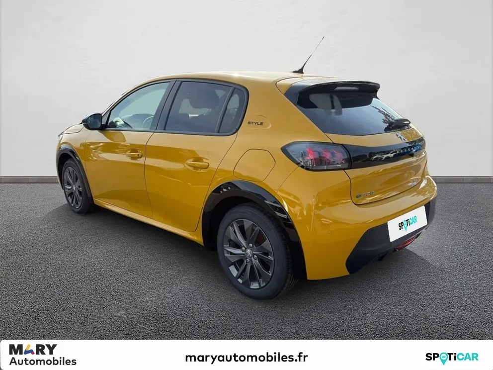 Véhicule occasion 1235730 - peugeot 208 - Photo 2