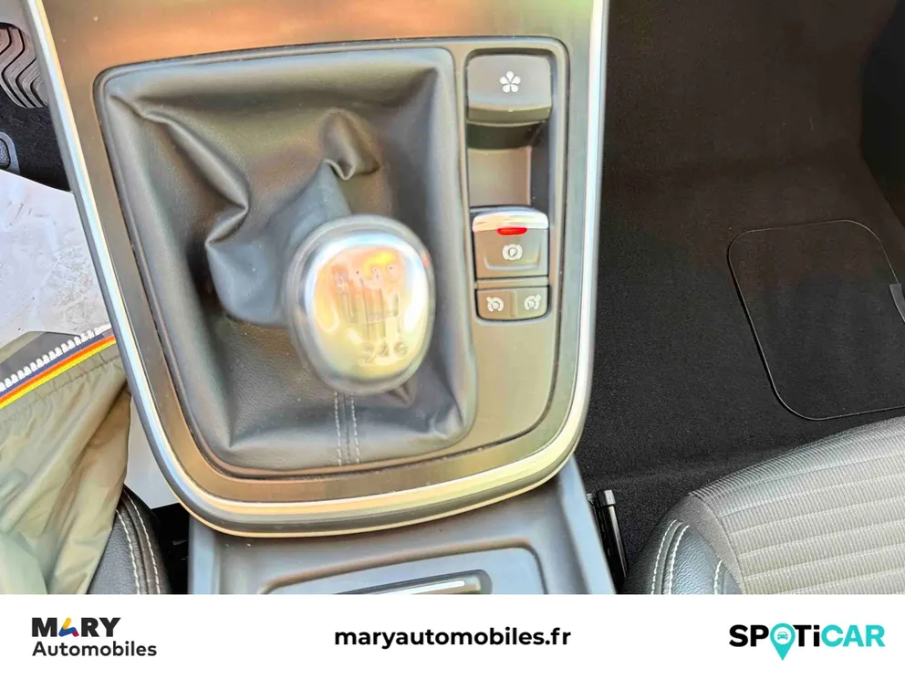 Véhicule occasion 1242427 - renault SCENIC - Photo 13