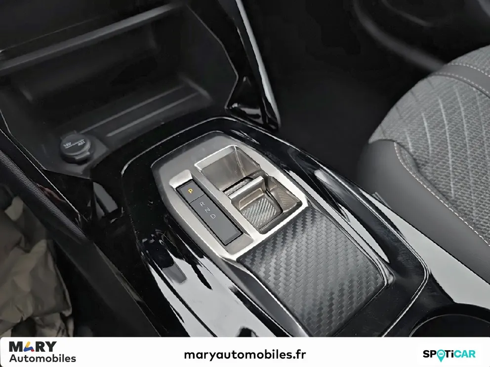 Véhicule occasion 1237034 - peugeot 208 - Photo 11