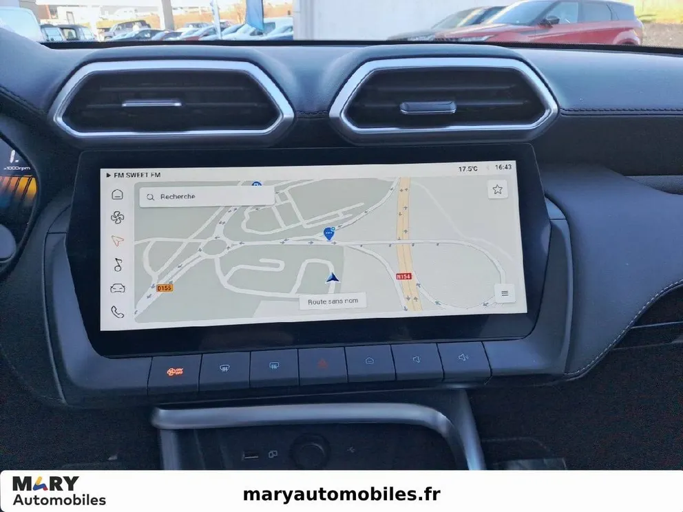 Véhicule occasion 214029 - mg ZS - Photo 14