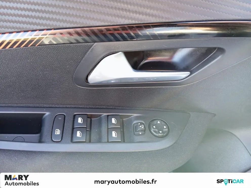 Véhicule occasion 1239589 - peugeot 208 - Photo 9