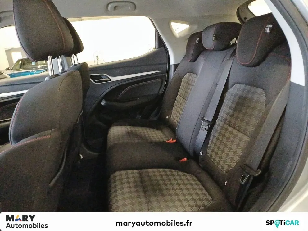 Véhicule occasion 226512 - mg ZS - Photo 10