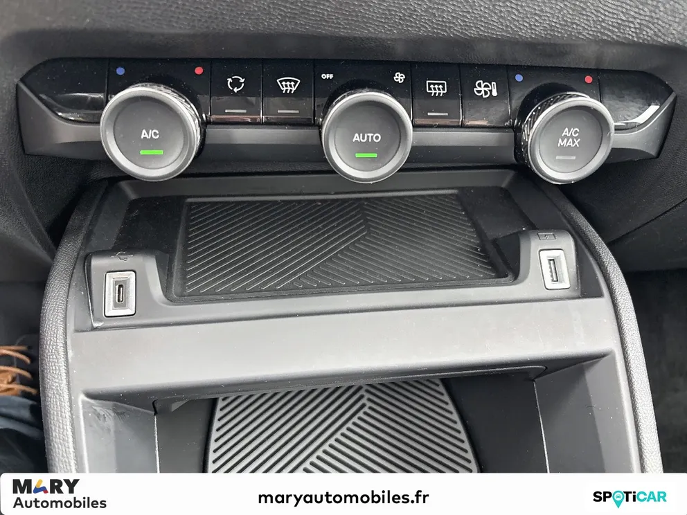 Véhicule occasion 1229366 - Citroën C4 - Photo 11