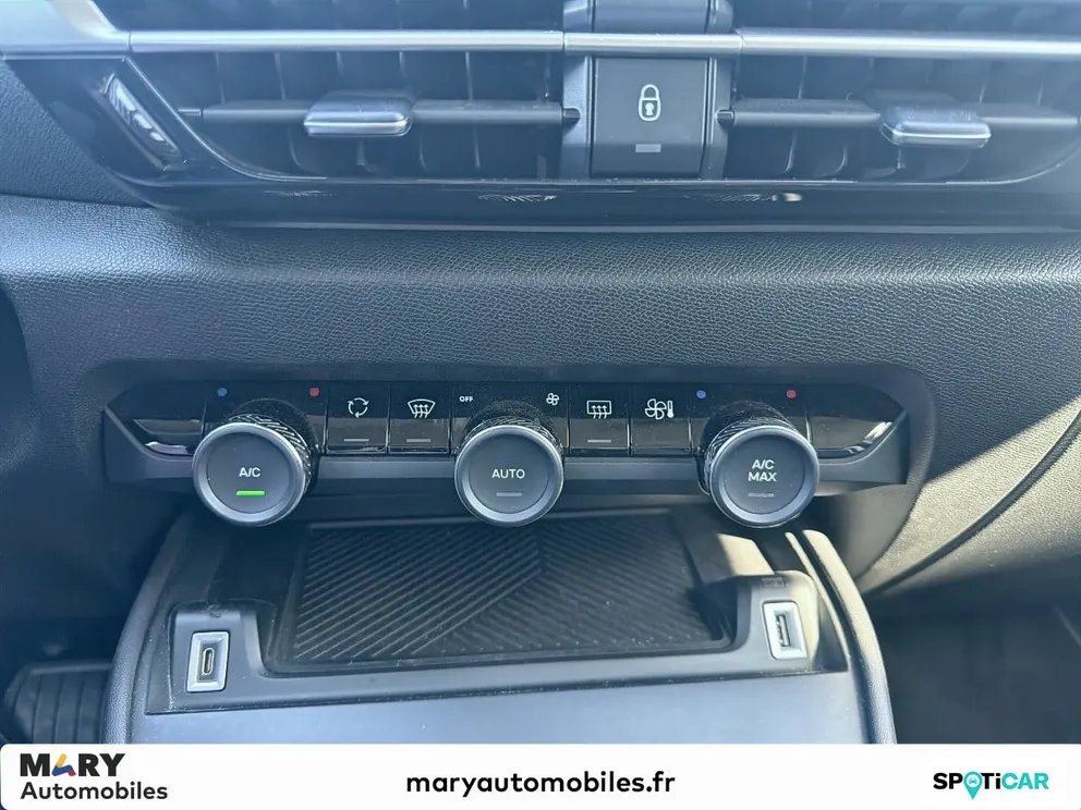 Véhicule occasion 1239495 - Citroën C4 - Photo 20