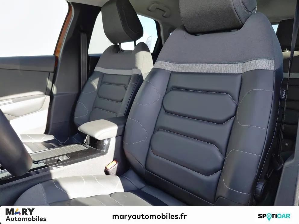 Véhicule occasion 207245 - Citroën C4 - Photo 9