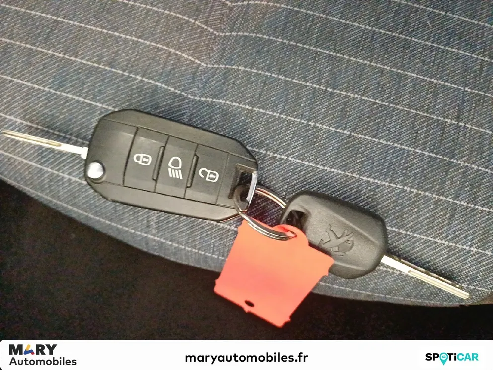 Véhicule occasion 232962 - peugeot 208 - Photo 12