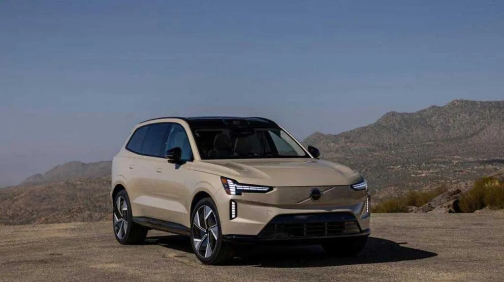 Volvo ES90 