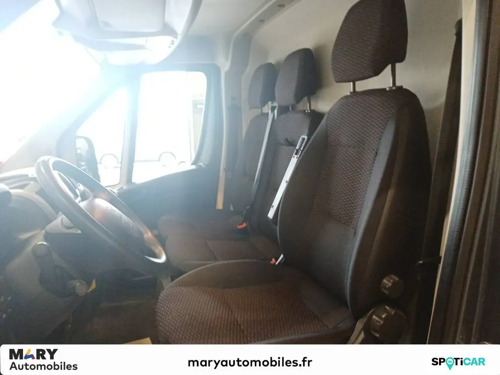 Véhicule occasion 206718 - peugeot BOXER - Photo 9