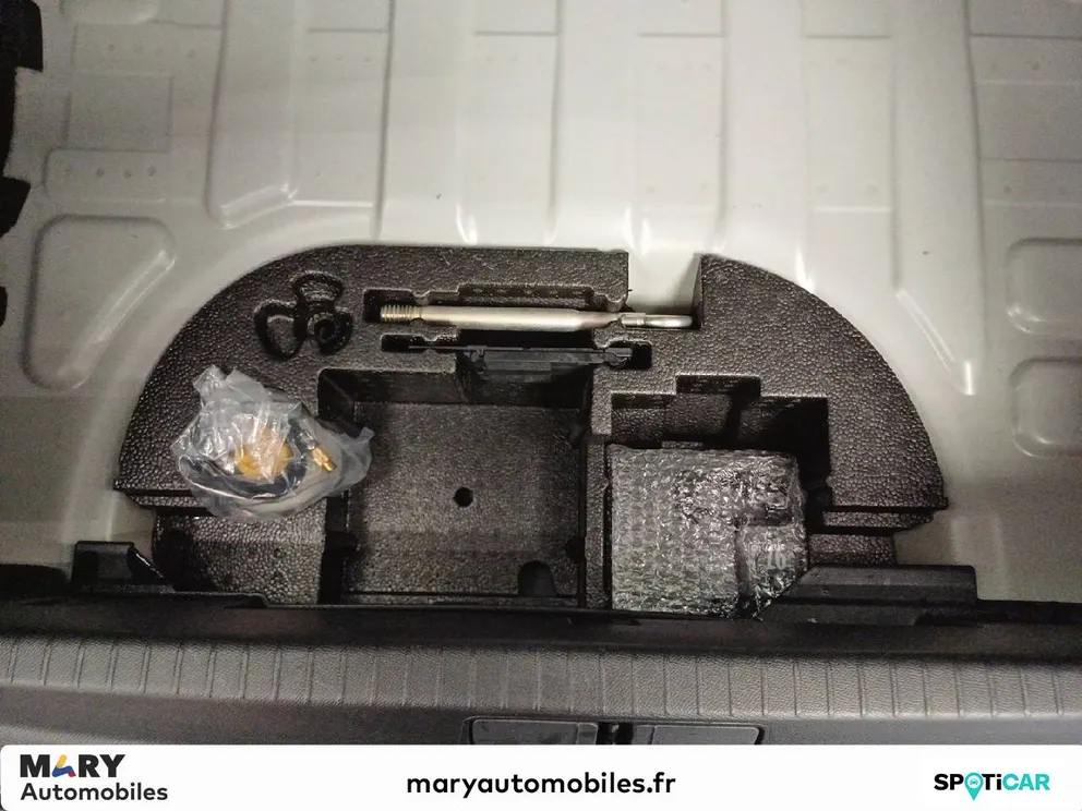 Véhicule occasion 182544 - peugeot 208 - Photo 13