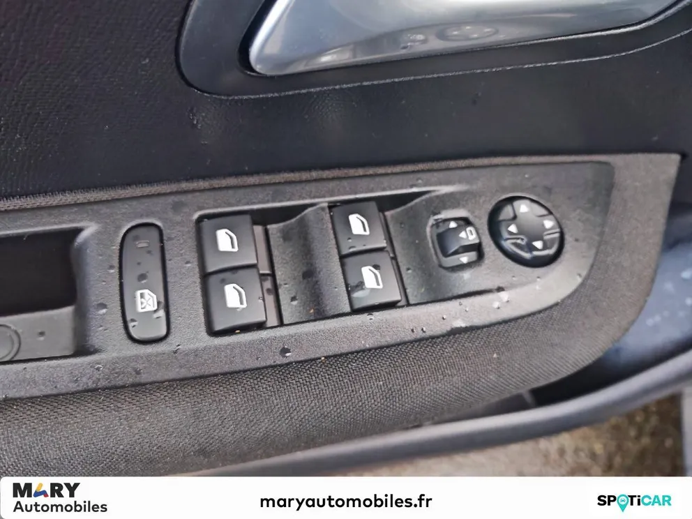 Véhicule occasion 206259 - peugeot 208 - Photo 12