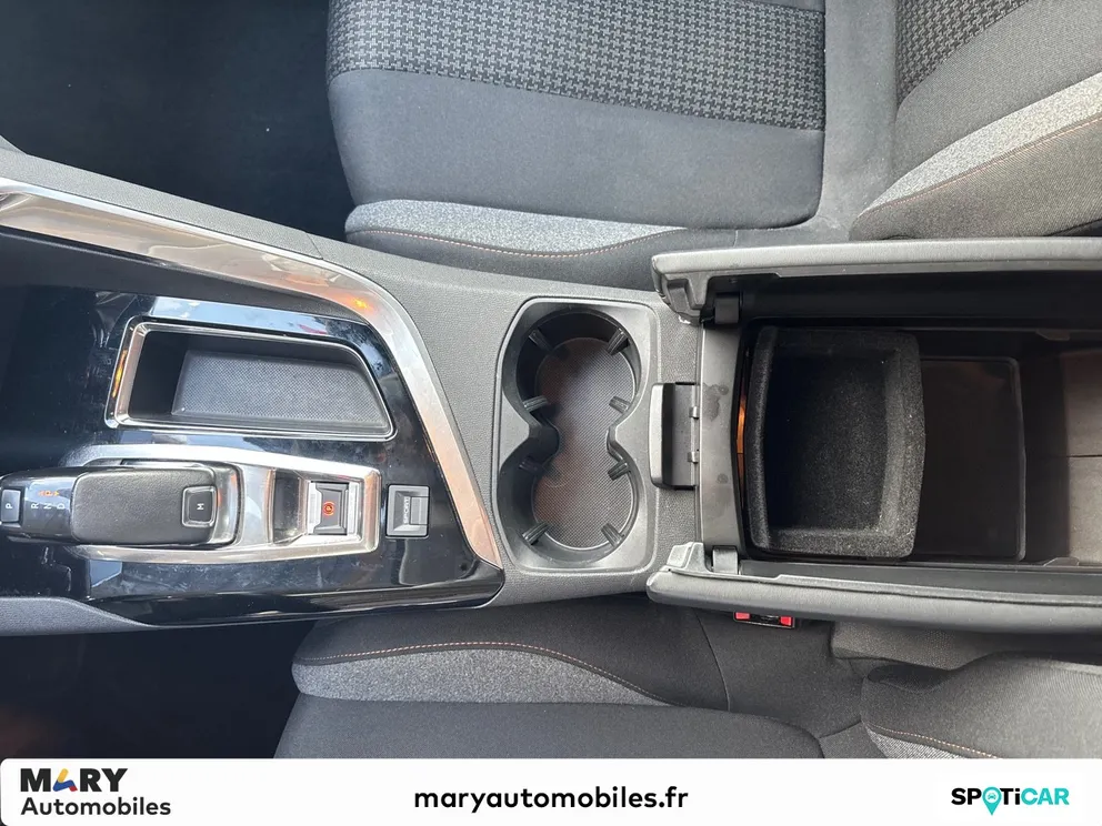 Véhicule occasion 1237966 - peugeot 5008 - Photo 11