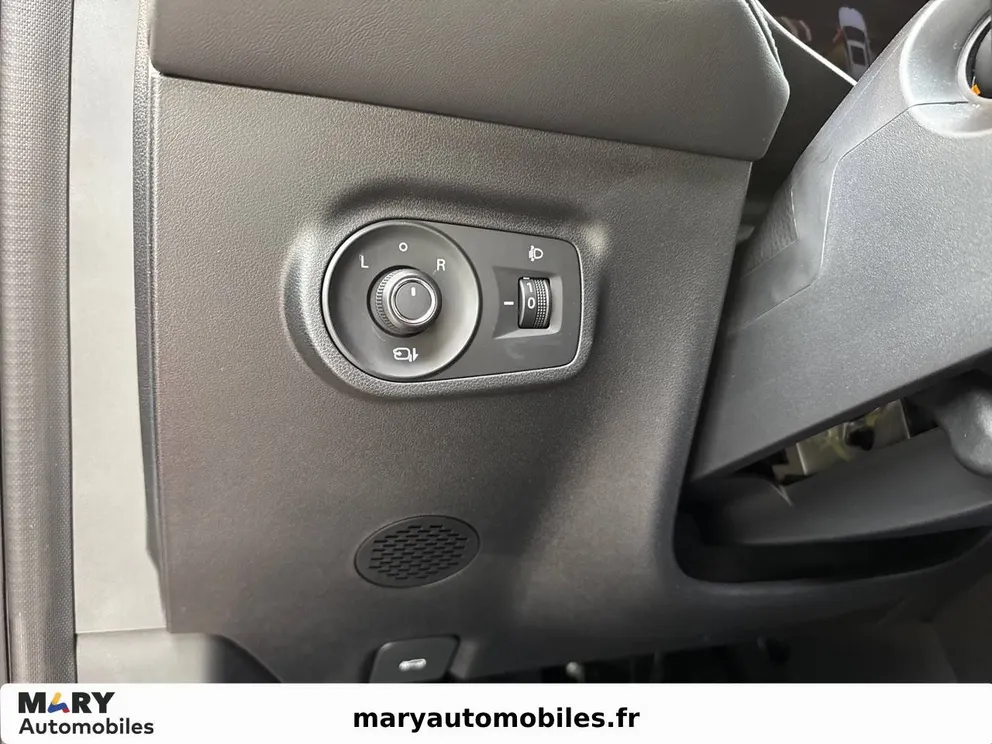 Véhicule occasion 200768 - mg ZS - Photo 16