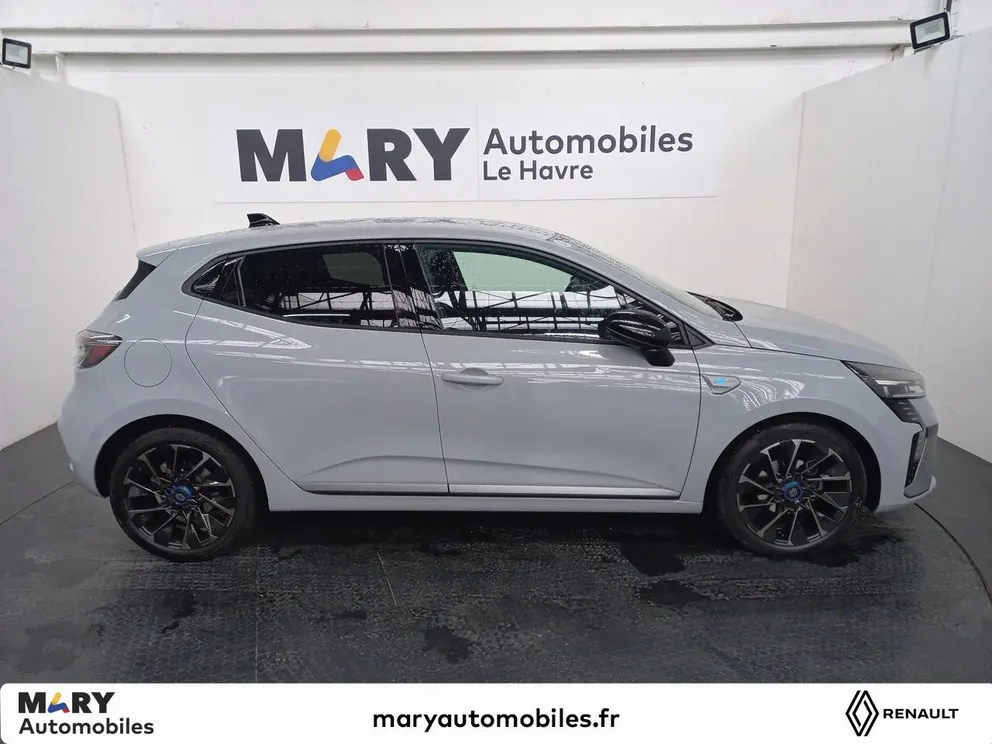 Véhicule occasion 215819 - renault CLIO - Photo 4