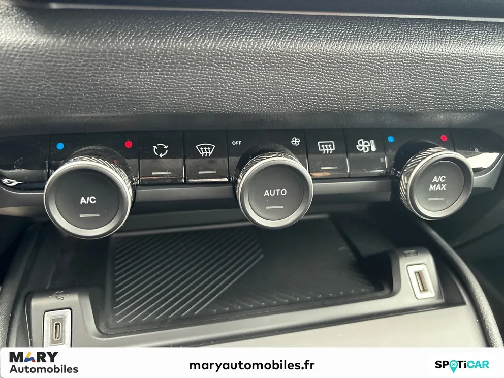 Véhicule occasion 1241888 - Citroën C4 - Photo 15