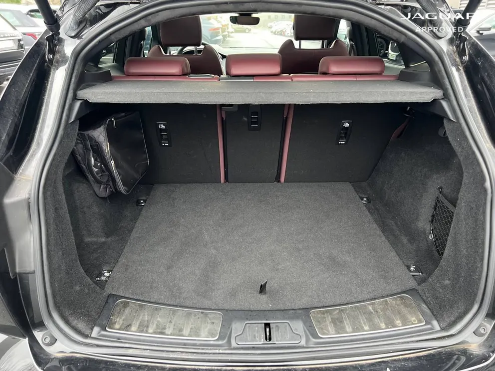Véhicule occasion 208922 - jaguar E-PACE - Photo 8