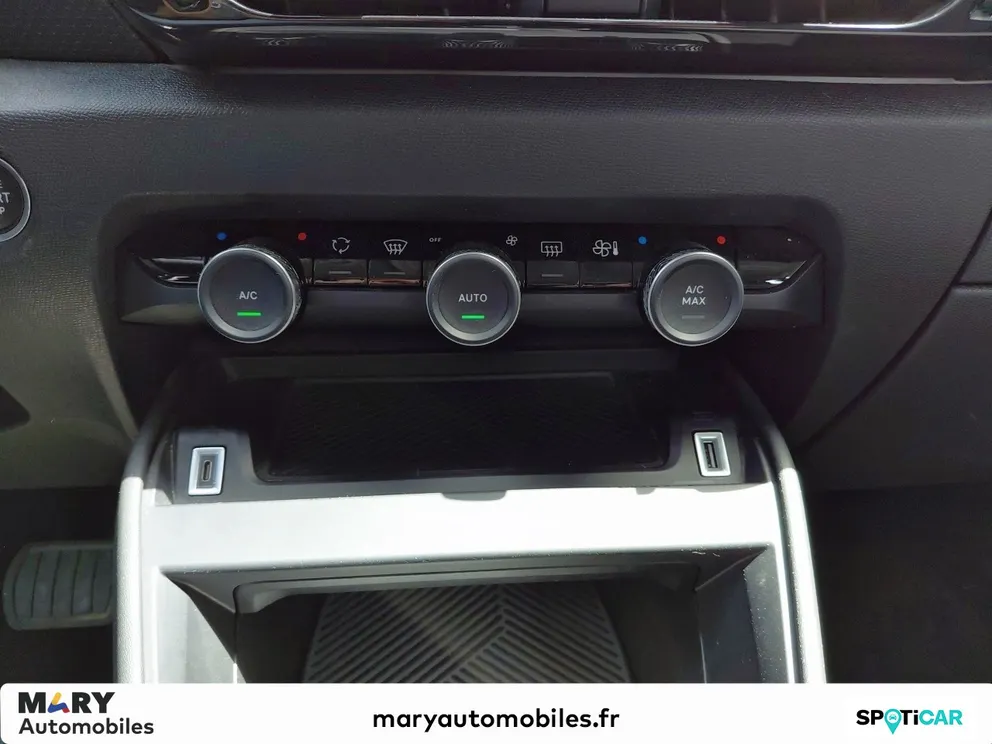 Véhicule occasion 1231657 - Citroën C4 - Photo 22