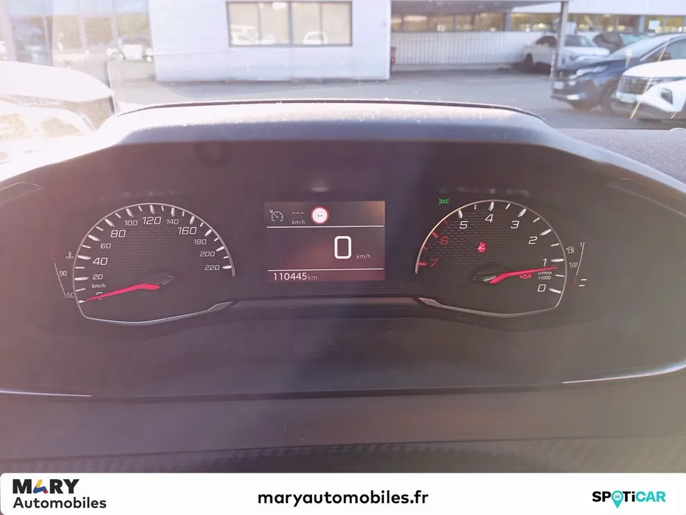 Véhicule occasion 1239589 - peugeot 208 - Photo 10