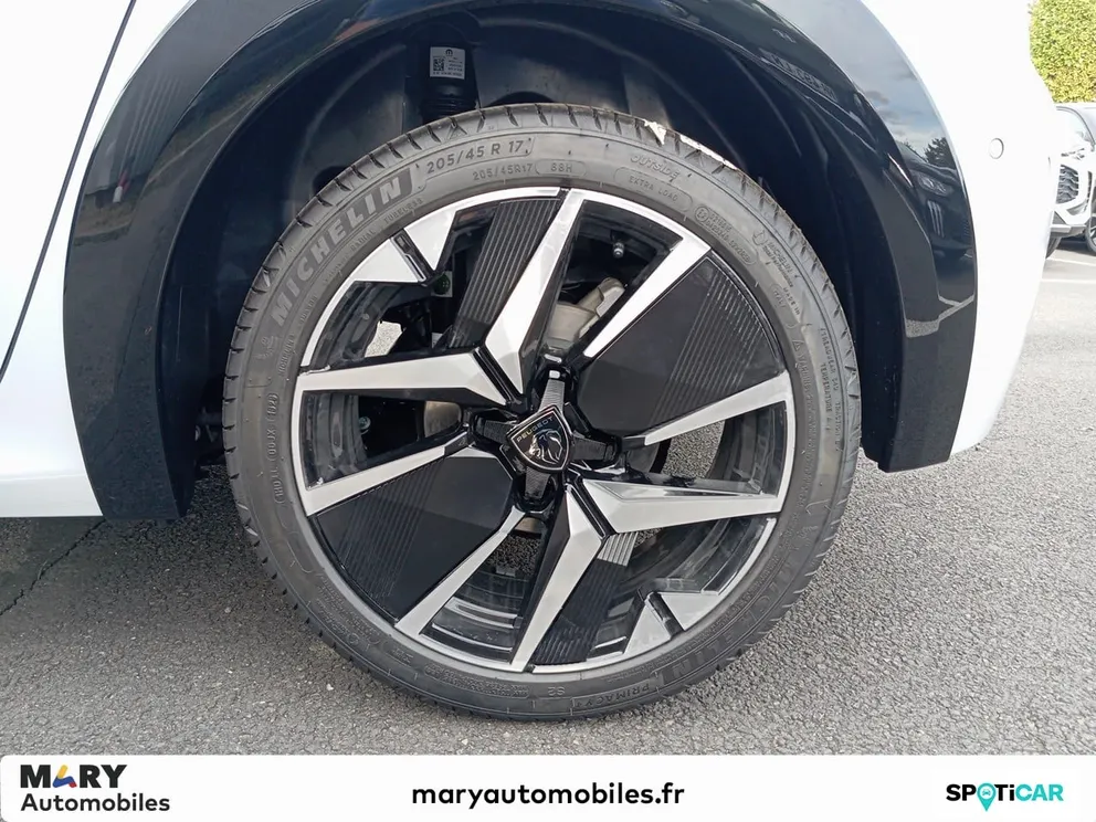 Véhicule occasion 1228710 - peugeot 208 - Photo 7