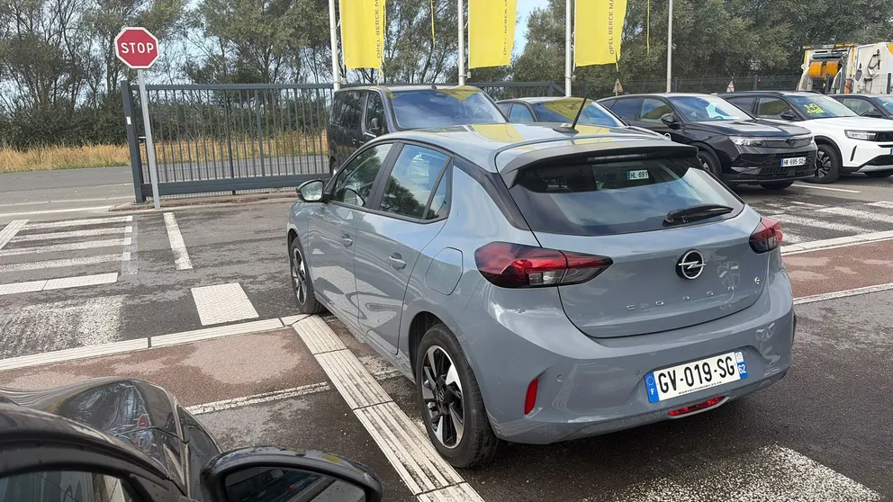 Véhicule occasion 225103 - opel CORSA - Photo 3