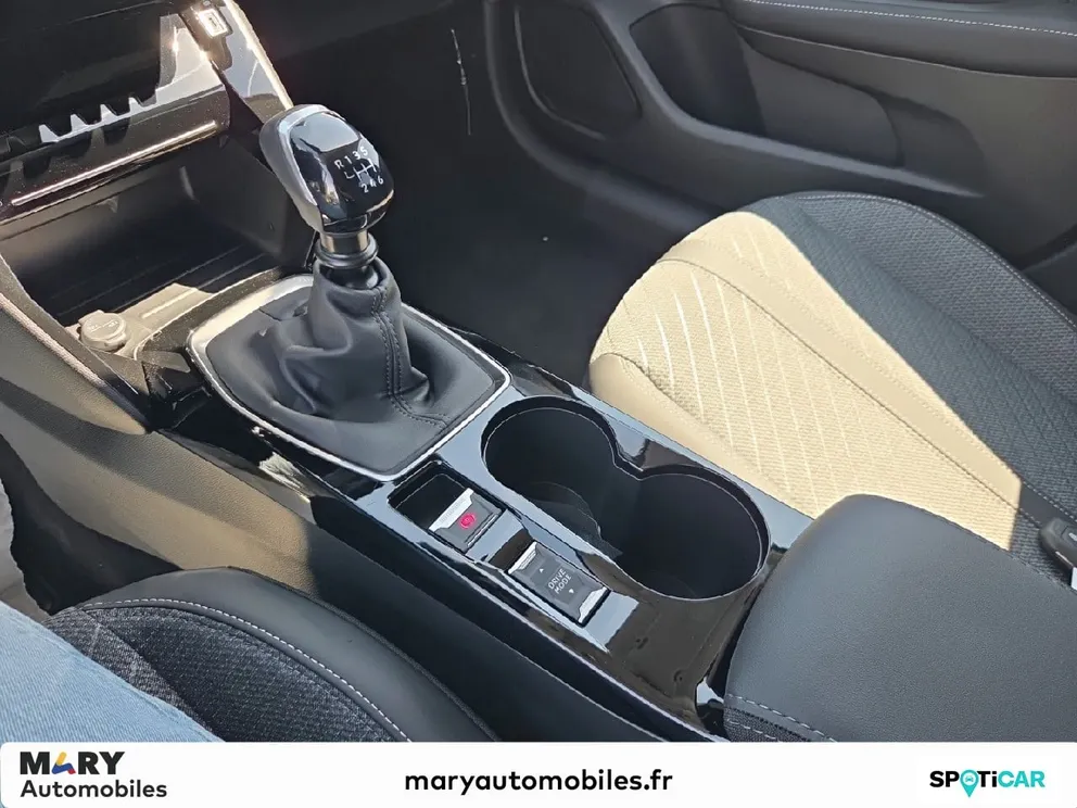 Véhicule occasion 1227759 - peugeot 208 - Photo 10