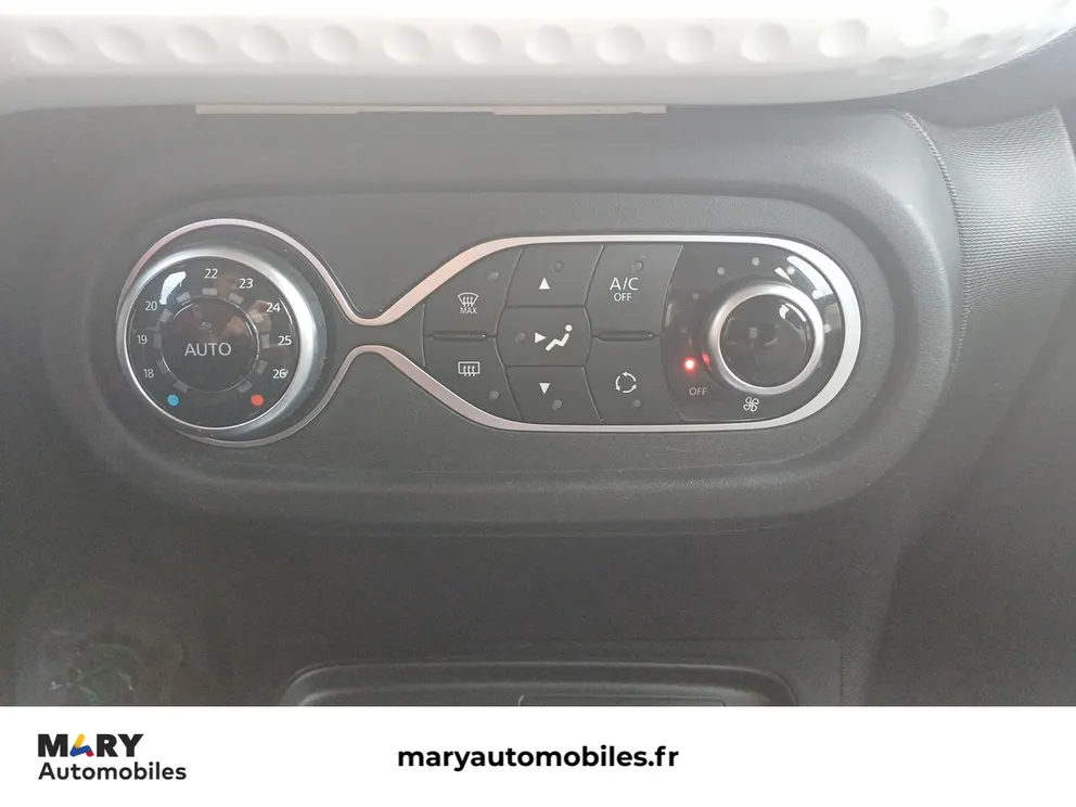 Véhicule occasion 1240123 - renault TWINGO - Photo 9