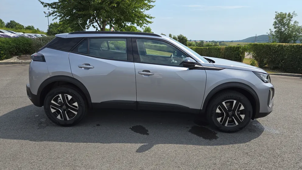 Véhicule occasion 1229975 - peugeot 2008 - Photo 6
