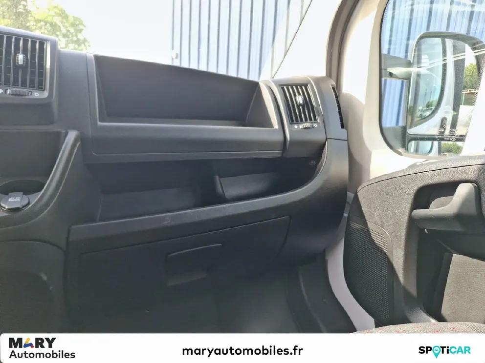 Véhicule occasion 215596 - peugeot BOXER - Photo 12