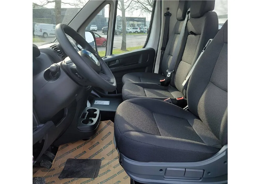 Véhicule occasion 228933 - peugeot BOXER - Photo 9