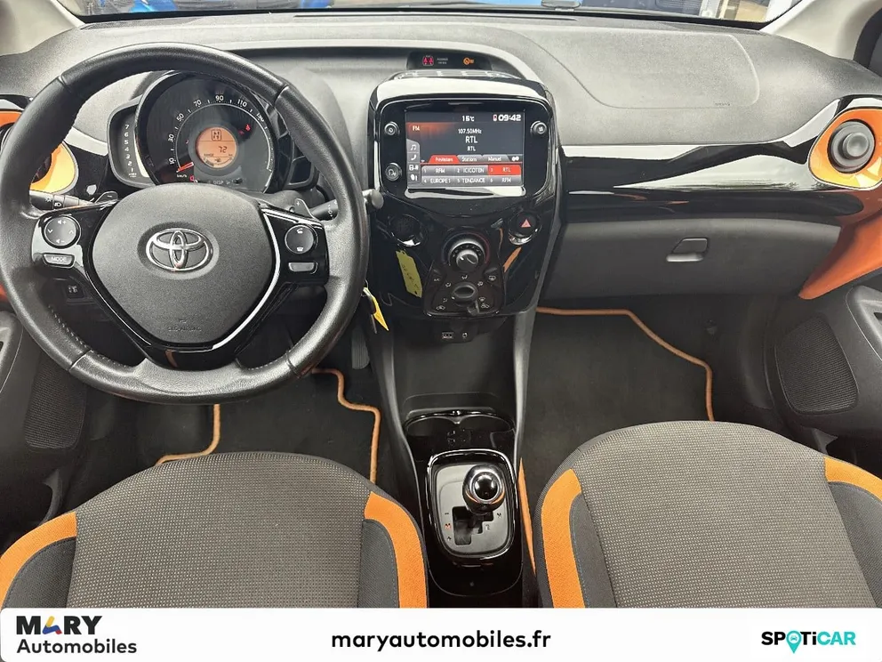 Véhicule occasion 1240573 - toyota AYGO - Photo 8