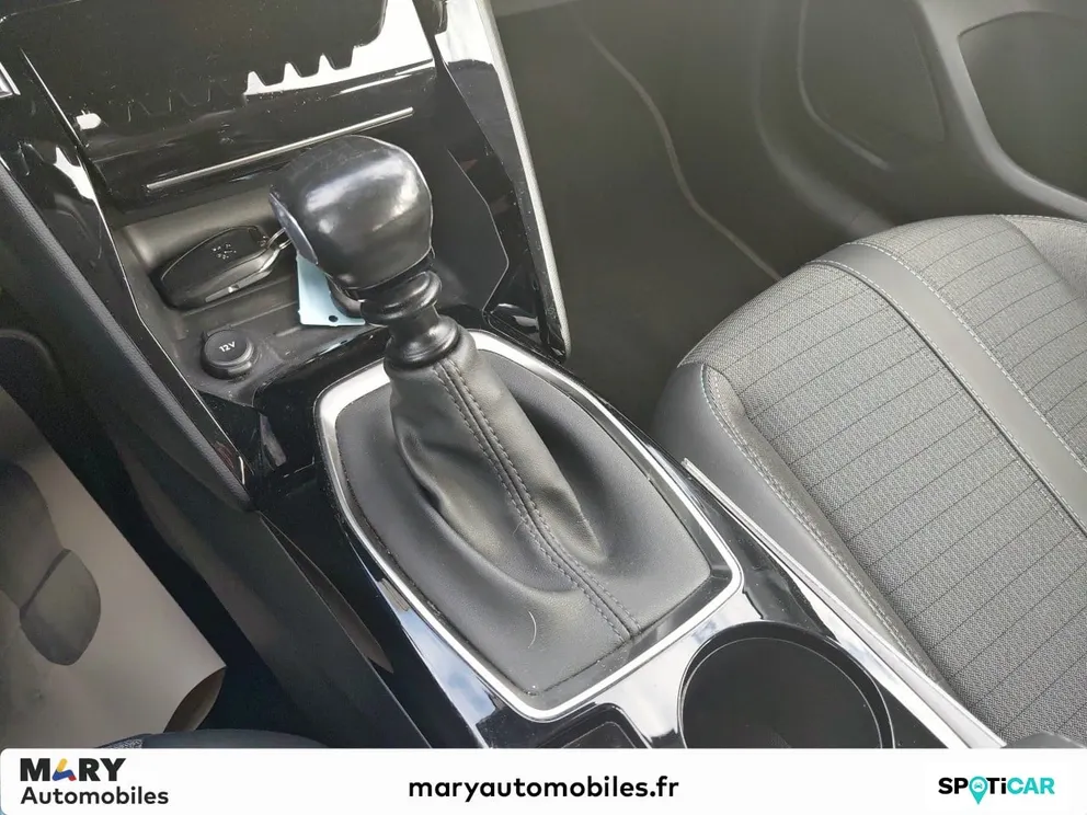 Véhicule occasion 1240349 - peugeot 208 - Photo 12