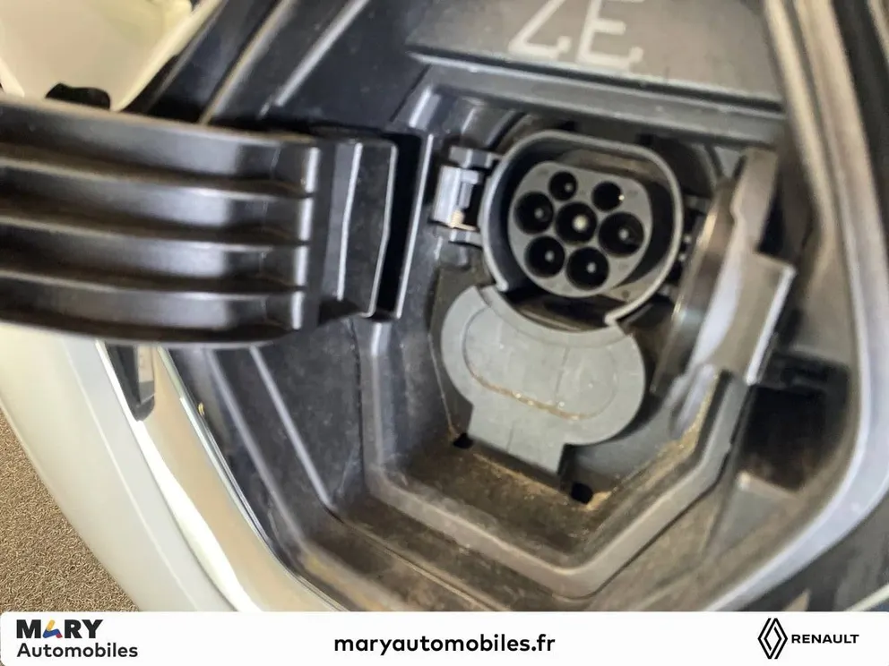 Véhicule occasion 229678 - renault ZOE - Photo 16