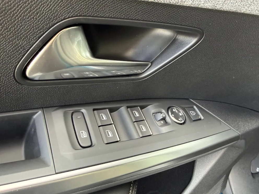 Véhicule occasion 214027 - peugeot 5008 - Photo 18