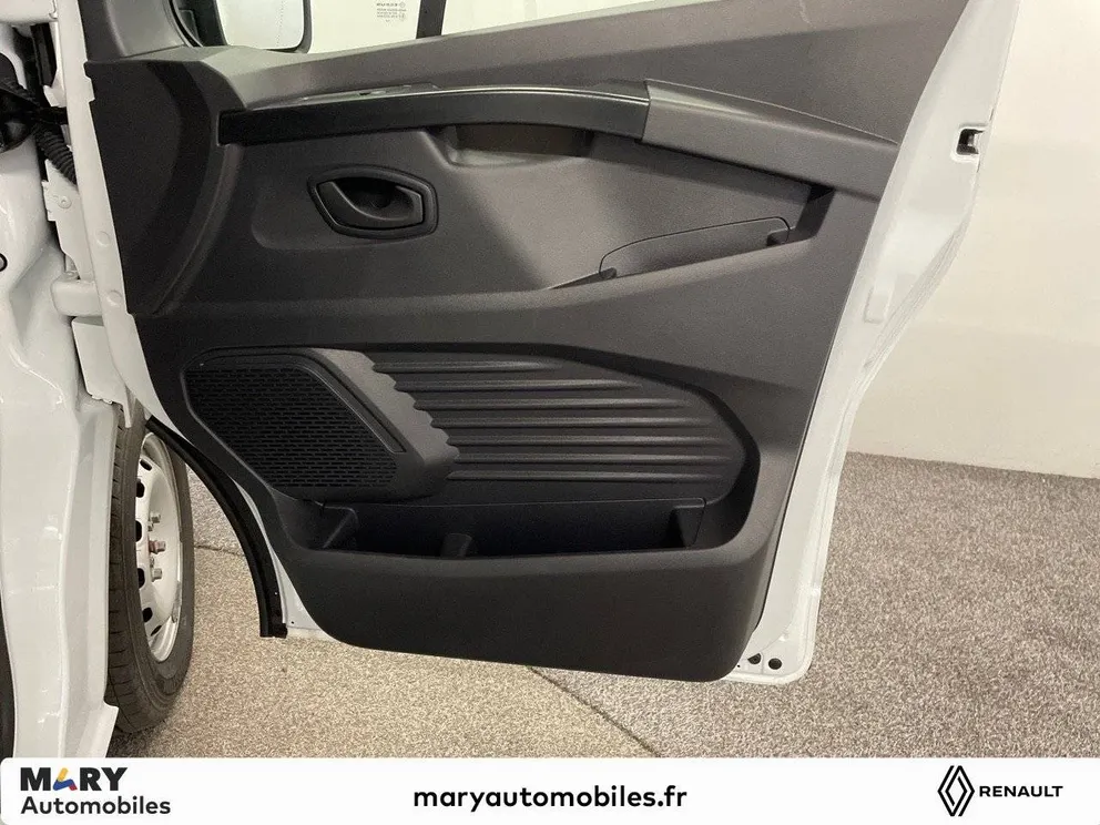 Véhicule occasion 193010 - renault TRAFIC - Photo 18