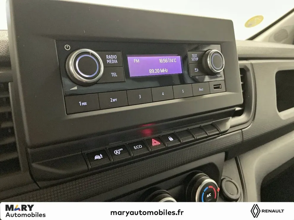 Véhicule occasion 208174 - renault TRAFIC - Photo 12